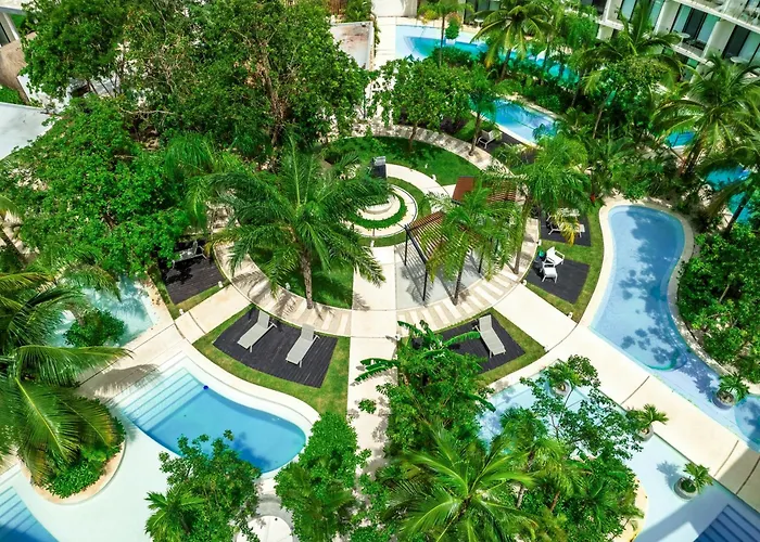 Tropical Jungle At Central Lagunas - Panoramic Pool & Gym
